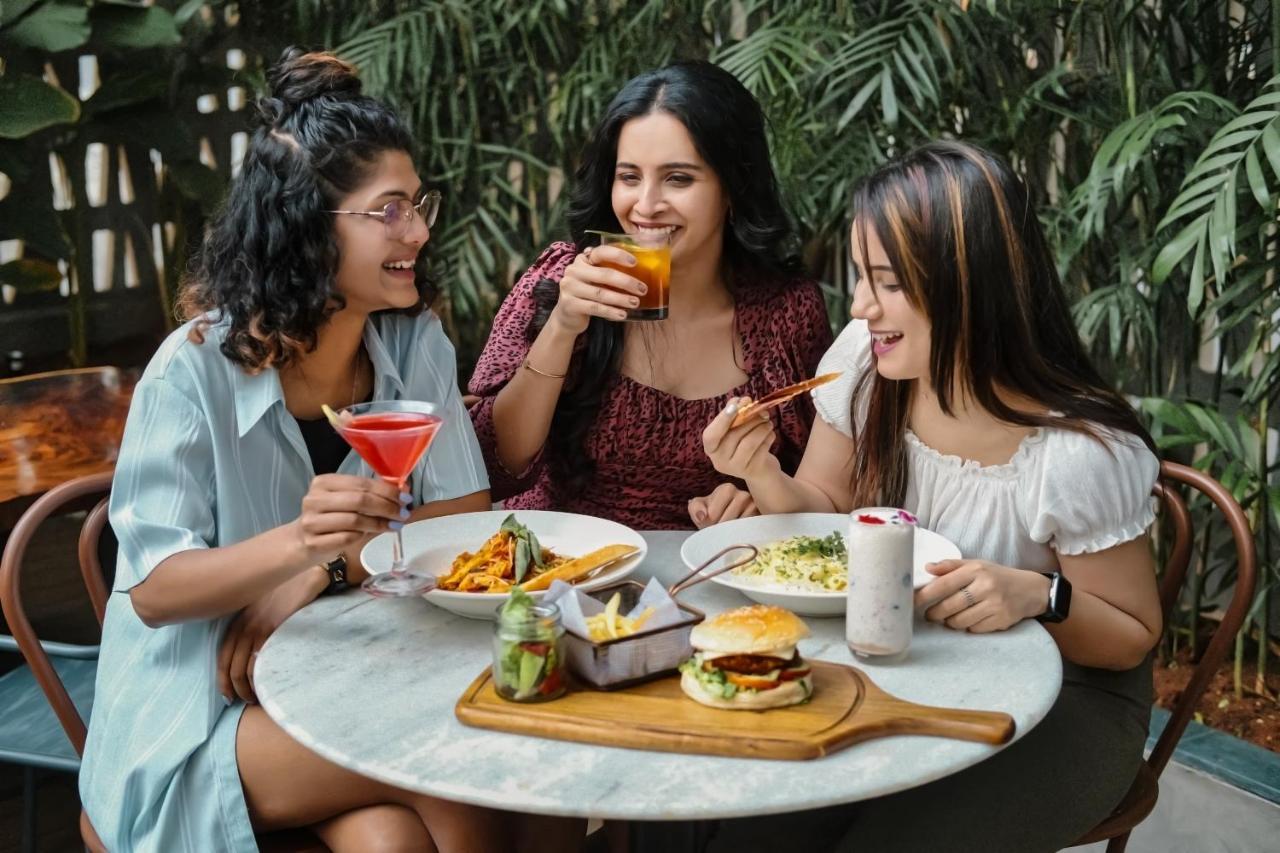 Grand Mercure Bangalore - An Accor Brand Exteriör bild