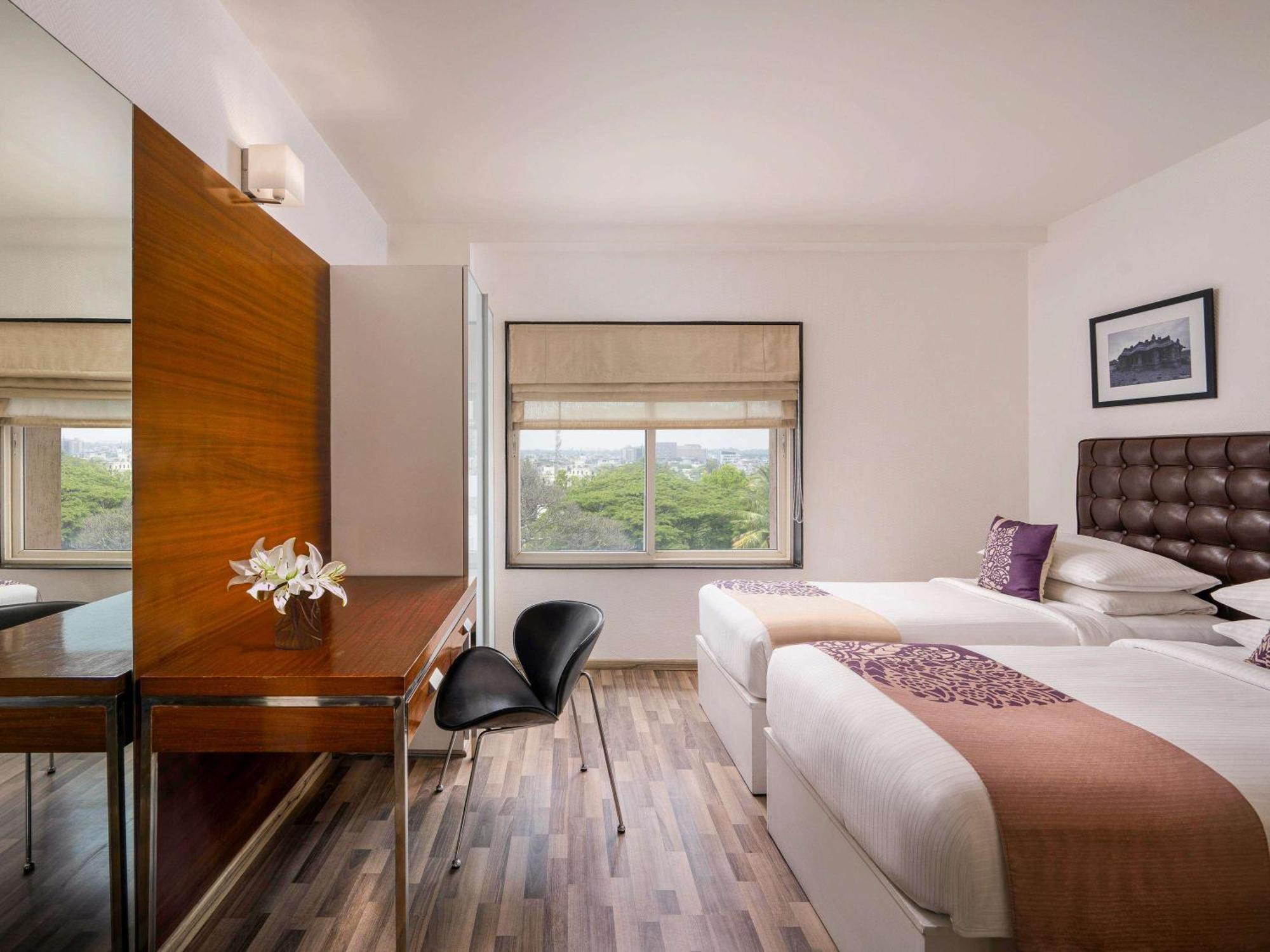 Grand Mercure Bangalore - An Accor Brand Exteriör bild