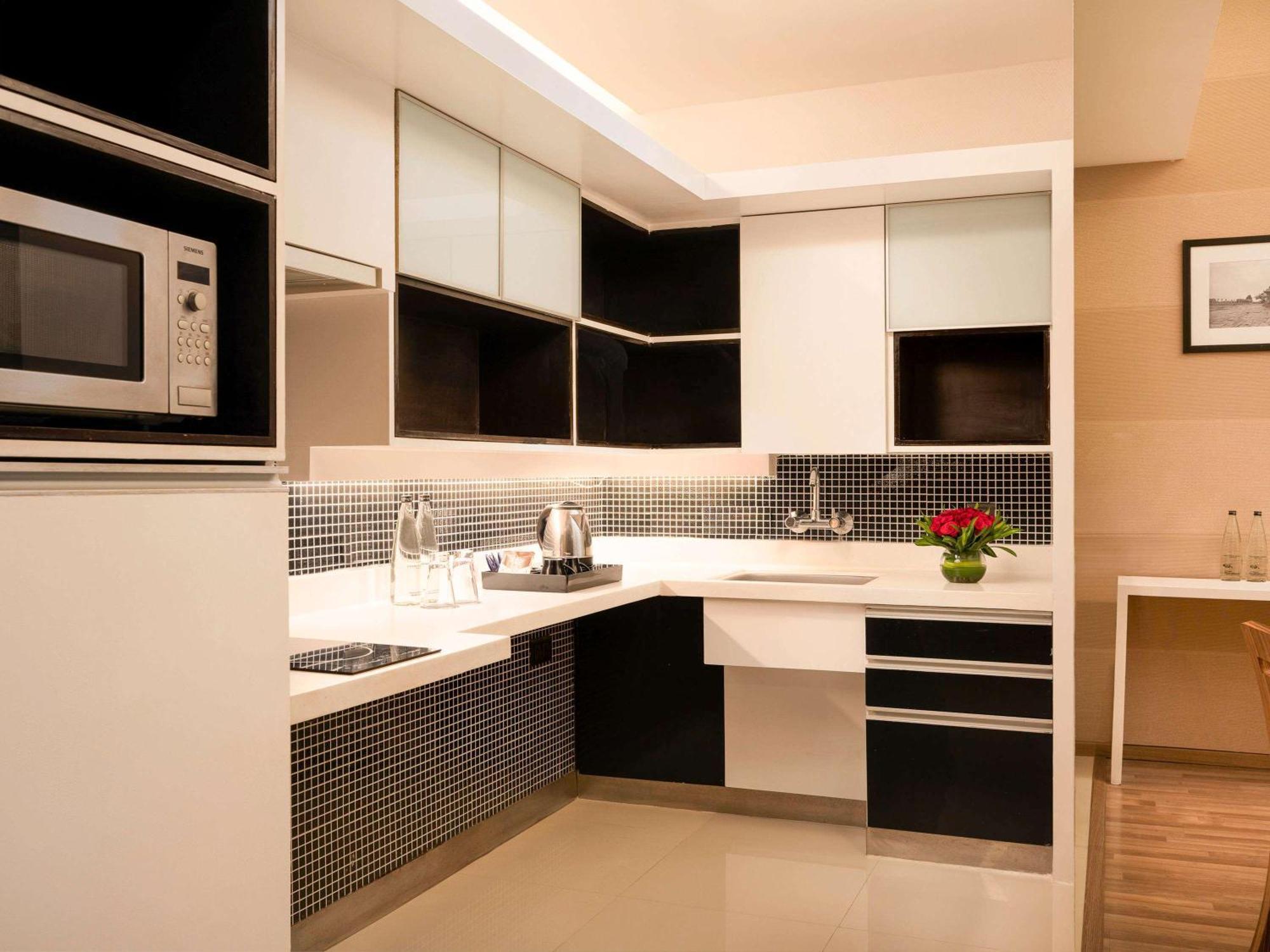 Grand Mercure Bangalore - An Accor Brand Exteriör bild