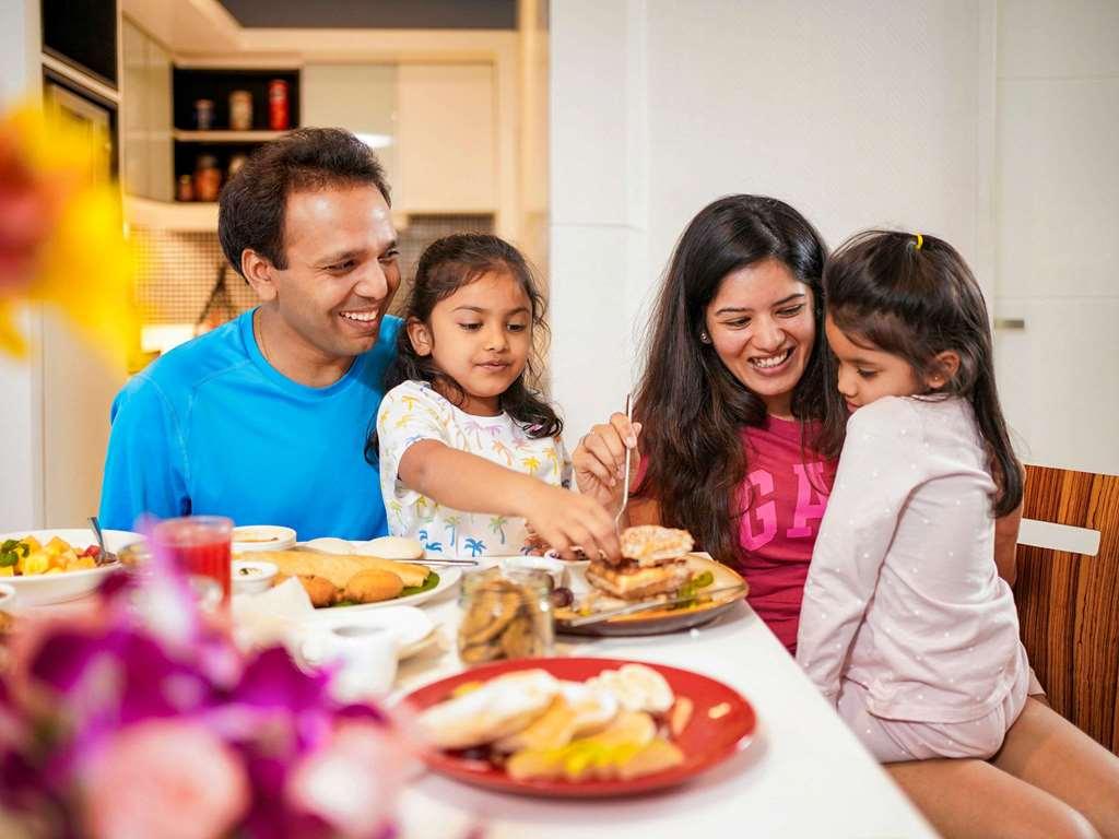 Grand Mercure Bangalore - An Accor Brand Restaurang bild