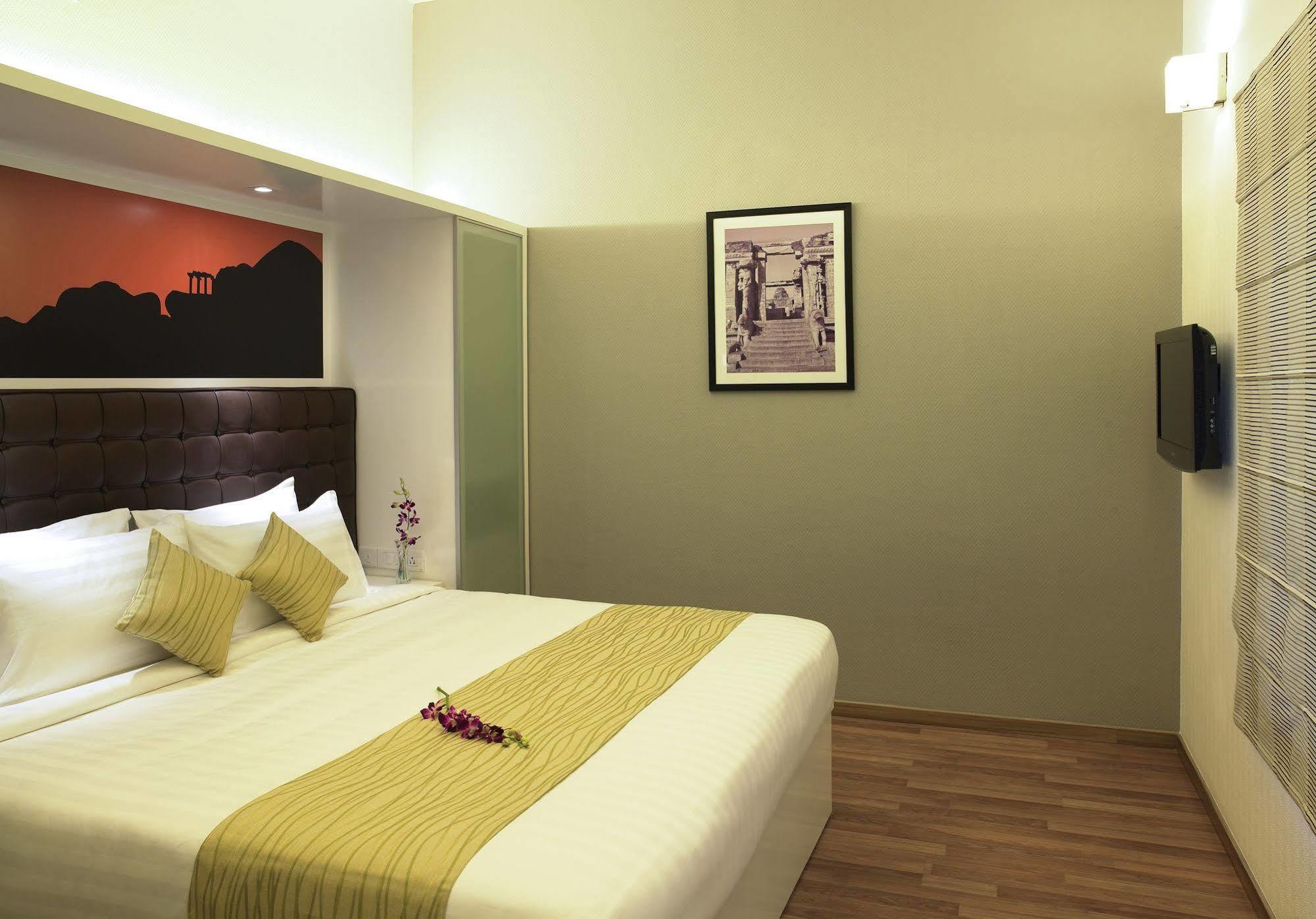 Grand Mercure Bangalore - An Accor Brand Rum bild